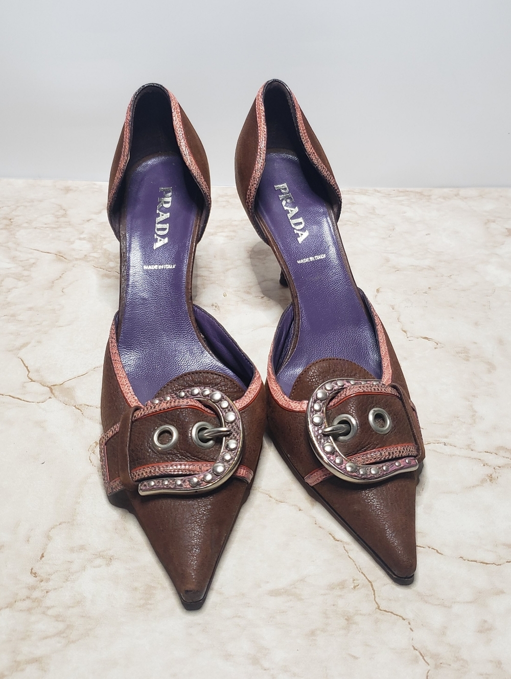 Prada Brown Pointed Kitten Heels with Pink Trim and Buckle Size 36 - Picture 2 of 8